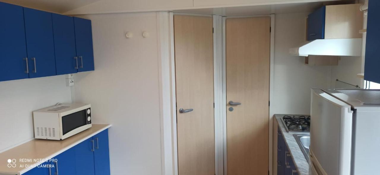 Casita Mh Acogedora Para 6 Con Jacuzzy Chiclana de la Frontera Eksteriør billede